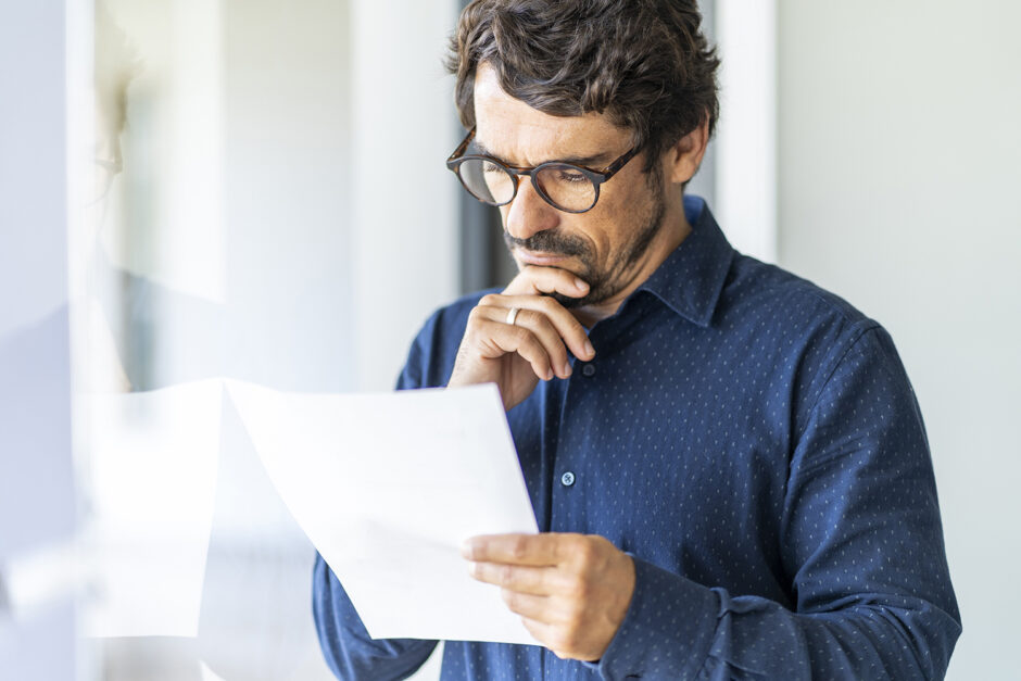 „Er war stets bemüht …“: So liest du ein Arbeitszeugnis